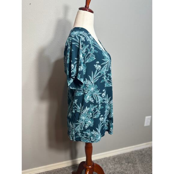 J. Jill Wearever XL top & L shorts set blue floral v neck stretch pockets - Picture 4 of 13